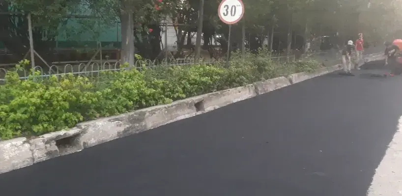 biaya pengaspalan jalan ciracas