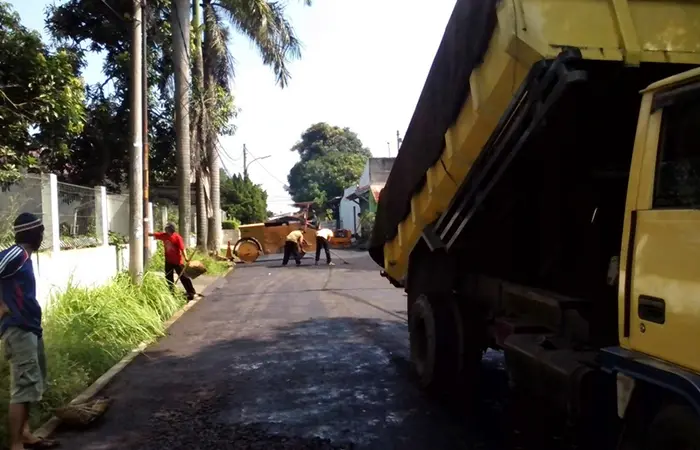 jasa pengaspalan jalan tegal