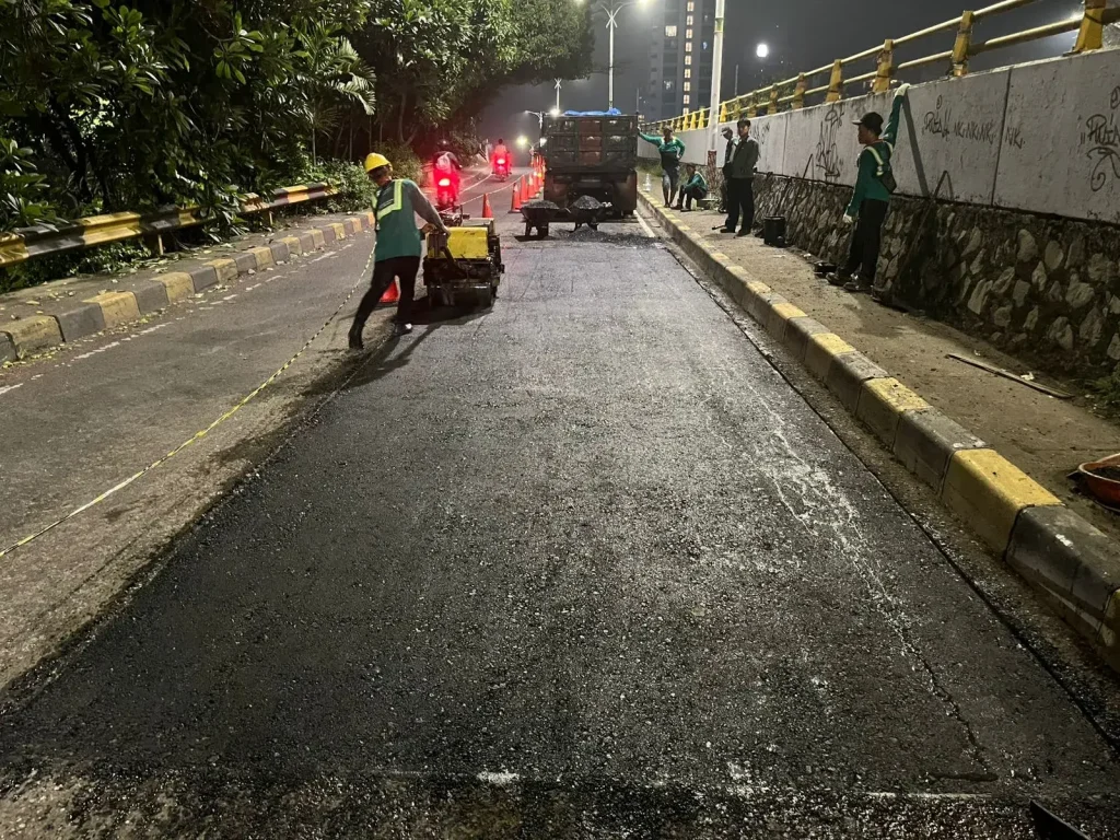 Kontraktor Jalan Jakarta (2)